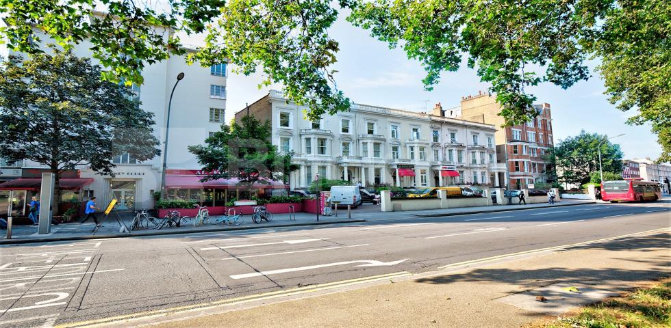 			1 Bedroom, 1 bath, 1 reception Flat			 Shepherds Bush Green, SHEPHERDS BUSH